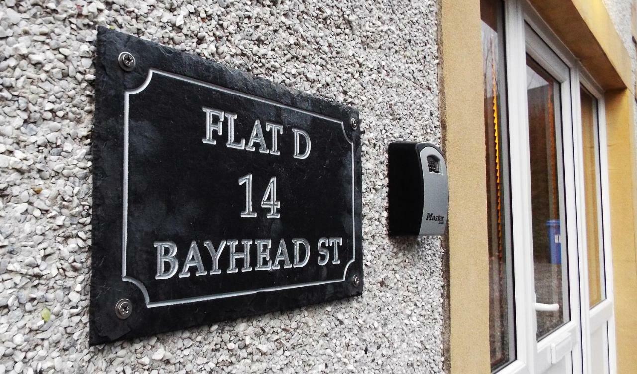 Flat 14D Bayhead Daire Stornoway  Dış mekan fotoğraf